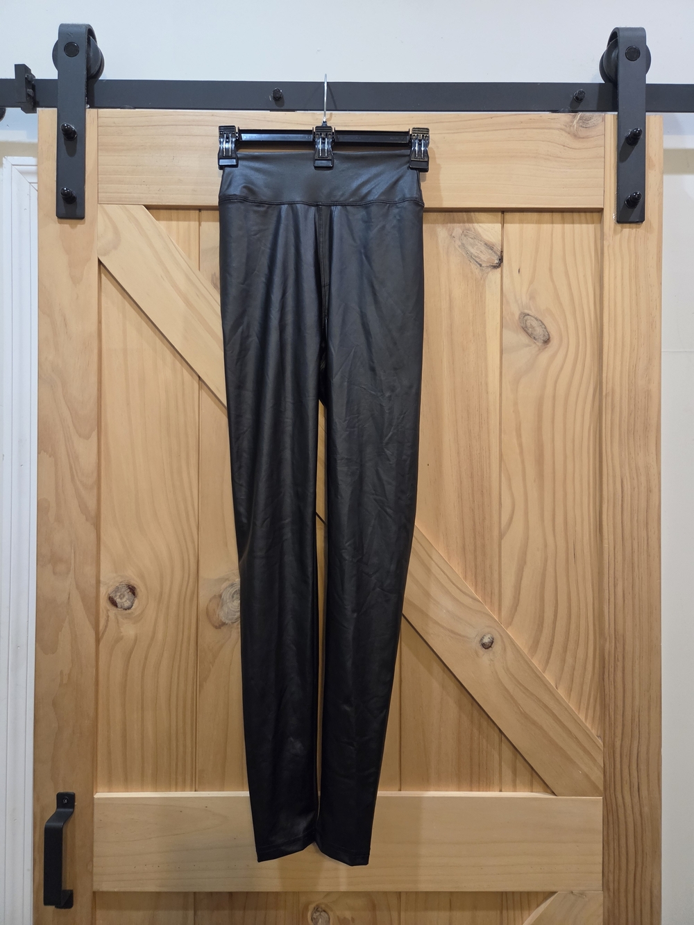 NWT | Aerie Real Luxe High-Waist Black Faux Leather Leggings | Medium